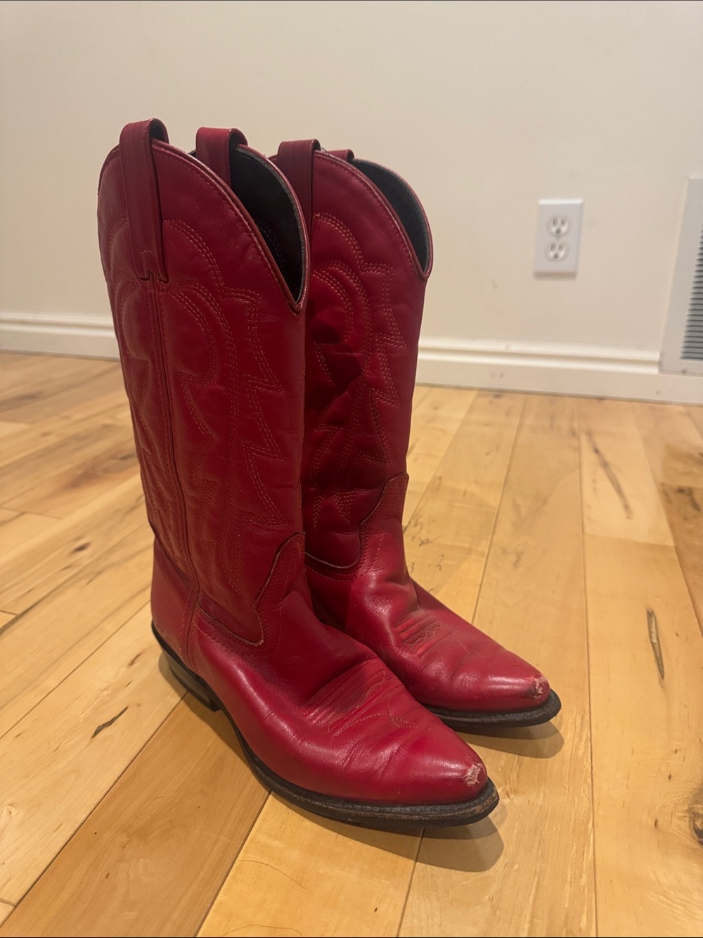 Vittorio Ricci Vintage Cherry Red Cowgirl Cowboy Boots Size 6.5